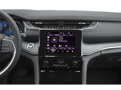 2027 Jeep Grand Cherokee GRAND CHEROKEE L LAREDO 4X2
