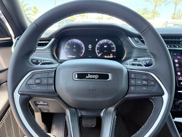 2026 Jeep Grand Cherokee GRAND CHEROKEE LAREDO 4X4
