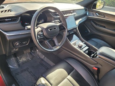2023 Jeep Grand Cherokee Overland 4x4