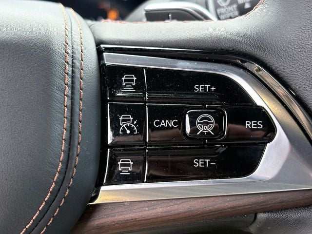2022 Jeep Grand Cherokee 4xe Summit 4x4