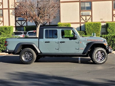 2026 Jeep Gladiator GLADIATOR MOJAVE 4X4