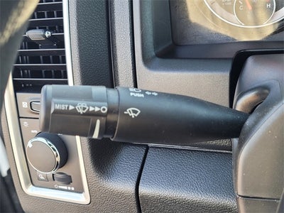 2022 RAM 1500 Classic Warlock Quad Cab 4x2 6'4' Box