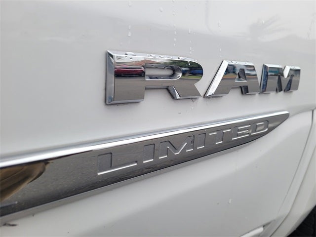 2022 RAM 1500 Limited Crew Cab 4x2 5'7' Box