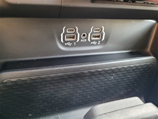 2024 RAM 1500 Laramie Crew Cab 4x2 5'7' Box