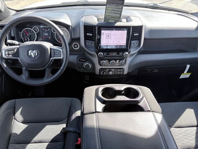 2026 RAM Ram 1500 RAM 1500 EXPRESS CREW CAB 4X2 6'4' BOX