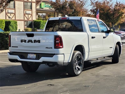 2025 RAM 1500 Big Horn Crew Cab 4x4 5'7' Box