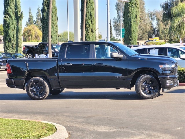 2025 RAM 1500 Tradesman Crew Cab 4x4 5'7' Box