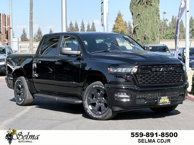 2027 RAM Ram 1500 RAM 1500 EXPRESS CREW CAB 4X4 5'7' BOX