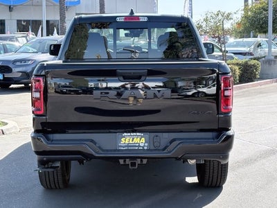 2027 RAM Ram 1500 RAM 1500 EXPRESS CREW CAB 4X4 5'7' BOX