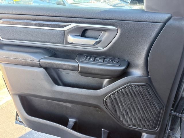 2023 RAM 1500 Big Horn Quad Cab 4x4 6'4' Box