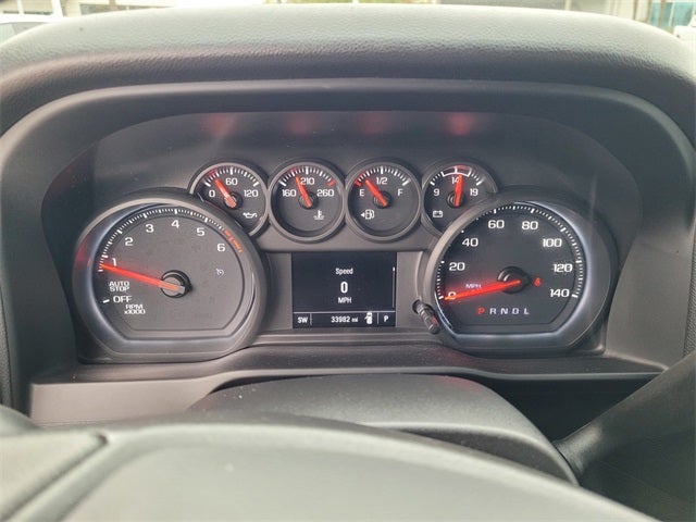 2022 Chevrolet Silverado 1500 2WD Crew Cab Short Bed Custom