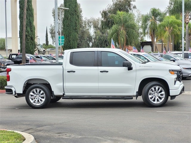 2022 Chevrolet Silverado 1500 2WD Crew Cab Short Bed Custom