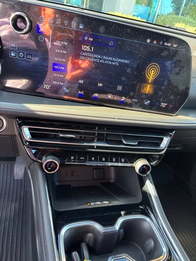 2025 Chevrolet Traverse FWD LT