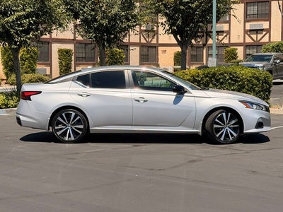 2021 Nissan Altima 2.5 SR