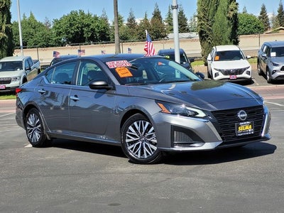 2025 Nissan Altima SV FWD