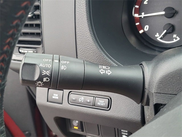 2023 Nissan Frontier Crew Cab PRO-X 4x2