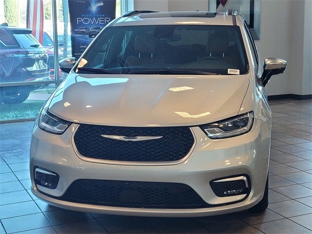 2023 Chrysler Pacifica Hybrid PACIFICA PLUG-IN HYBRID PINNACLE