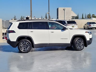 2026 Jeep Cherokee CHEROKEE LAREDO 4X4