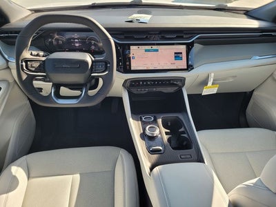 2026 Jeep Cherokee CHEROKEE LAREDO 4X4