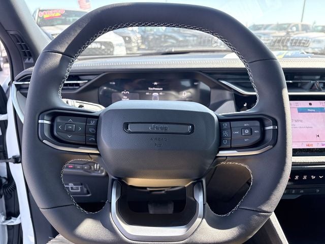 2026 Jeep Cherokee CHEROKEE LAREDO 4X4