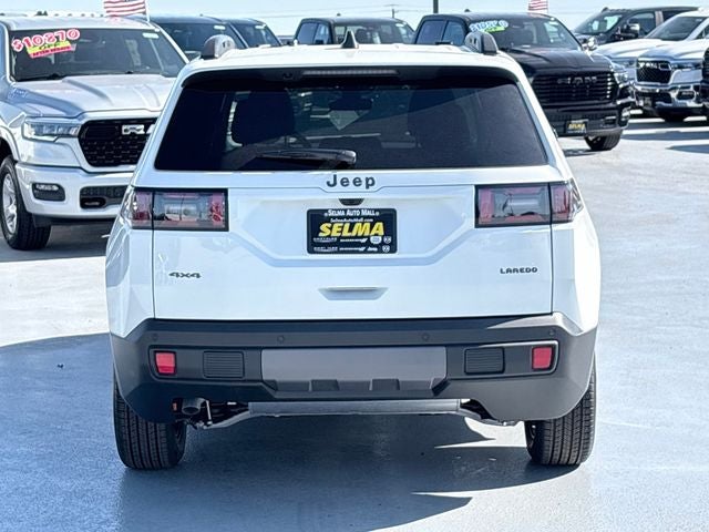 2026 Jeep Cherokee CHEROKEE LAREDO 4X4