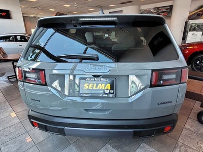 2026 Jeep Cherokee CHEROKEE LAREDO 4X4