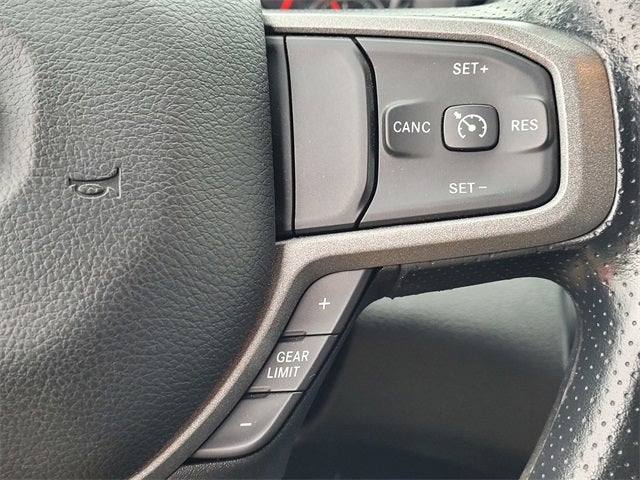 2024 RAM 3500 Tradesman Crew Cab 4x4 6'4' Box