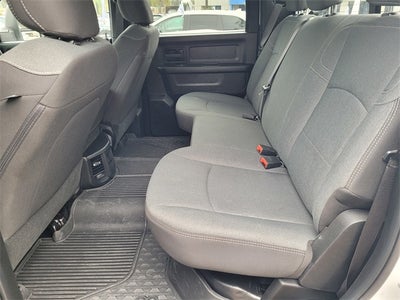 2024 RAM 3500 Tradesman Crew Cab 4x4 6'4' Box