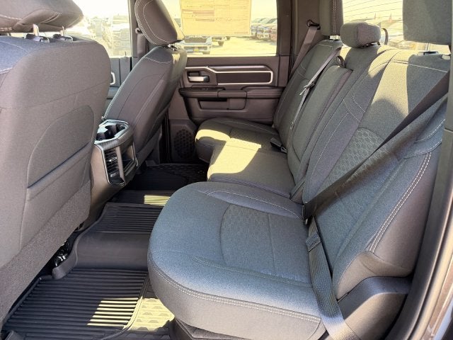 2027 RAM Ram 3500 RAM 3500 BIG HORN CREW CAB 4X4 6'4' BOX