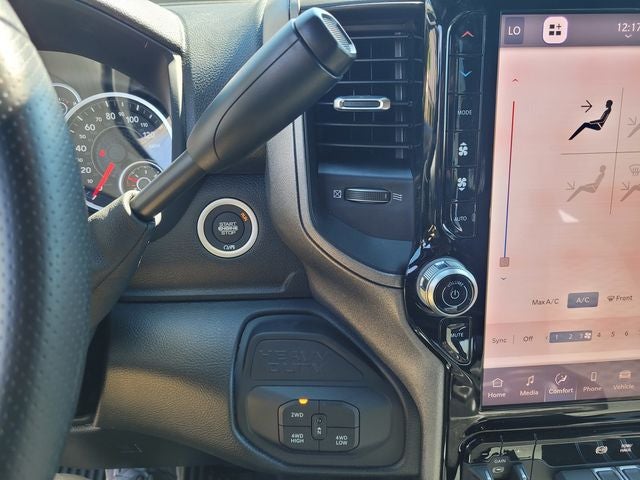 2026 RAM Ram 2500 RAM 2500 BLACK EXPRESS CREW CAB 4X4 6'4' BOX