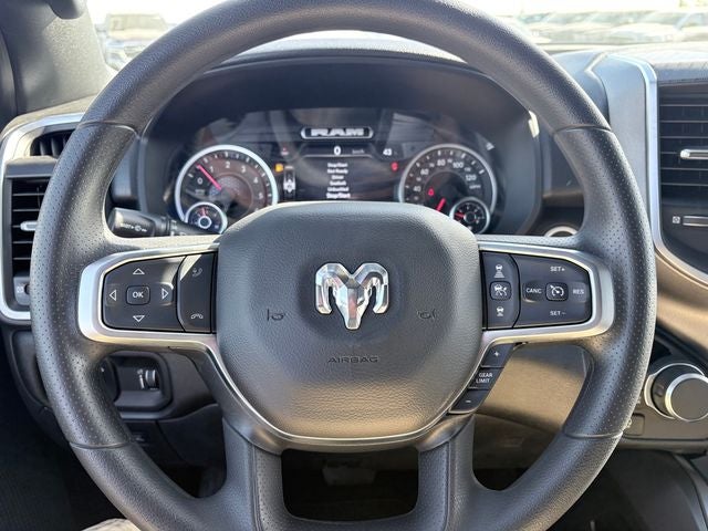2026 RAM 1500 RAM 1500 EXPRESS CREW CAB 4X4 5'7' BOX