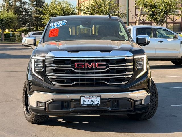 2022 GMC Sierra 1500 4WD Crew Cab Short Box SLT