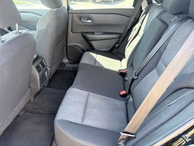 2024 Nissan Rogue SV FWD