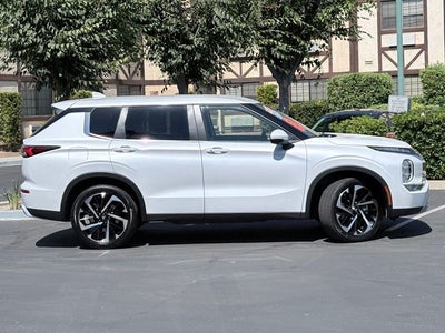 2024 Mitsubishi Outlander SE Black Edition S-AWC