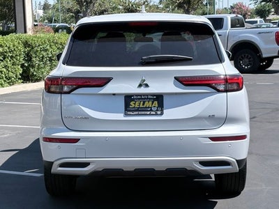 2024 Mitsubishi Outlander SE Black Edition S-AWC