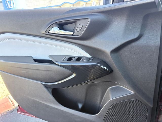 2025 Chevrolet Trax FWD LT