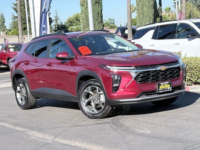 2025 Chevrolet Trax FWD LT