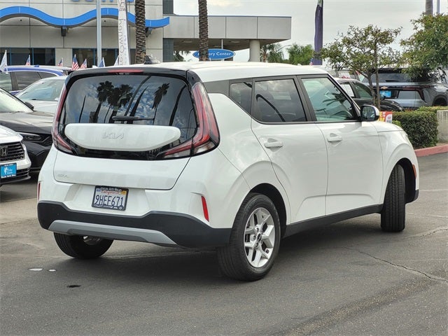 2023 Kia Soul LX