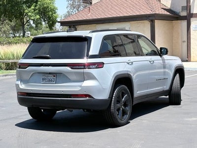2024 Jeep Grand Cherokee Altitude