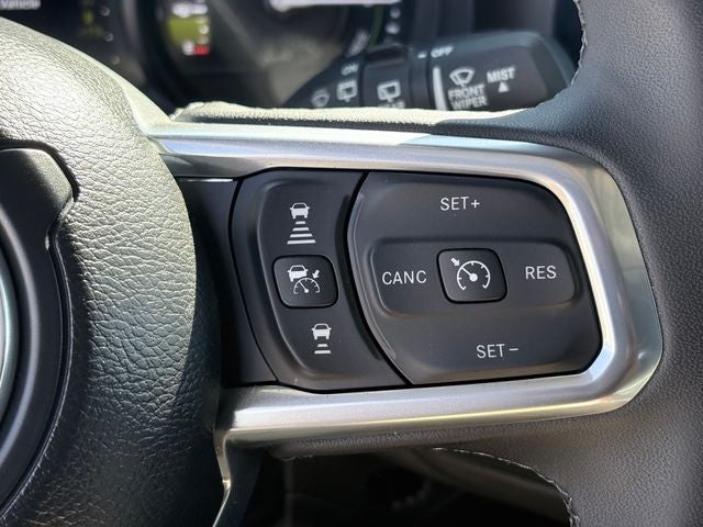 2025 Jeep Wrangler Sahara 4xe