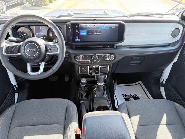 2025 Jeep Wrangler Sahara 4xe