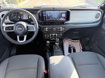 2025 Jeep Wrangler Sahara 4xe