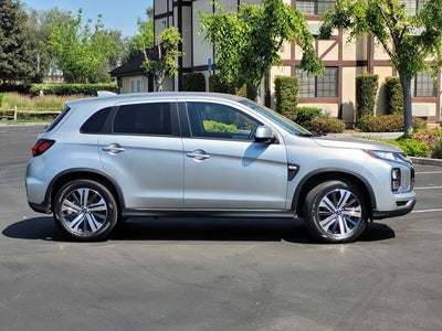 2025 Mitsubishi Outlander Sport Base